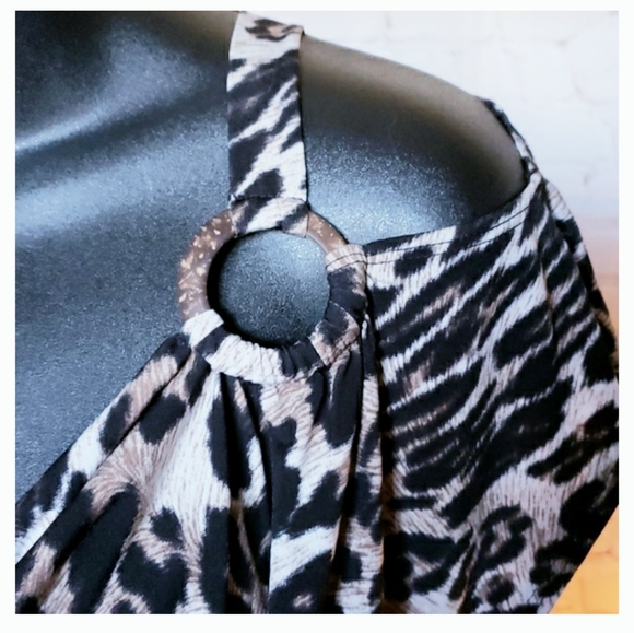 Leopard Print Top - Picture 2 of 5